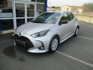 TOYOTA YARIS IV 116H HYBRIDE FRANCE BUSINESS STAGE ACADEMY BVA