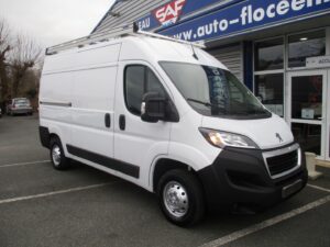 PEUGEOT BOXER II (2) FOURGON TOLE 3.3 T L2H2 2.2 BLUEHDI 120 S&S BVM6 PREMIUM